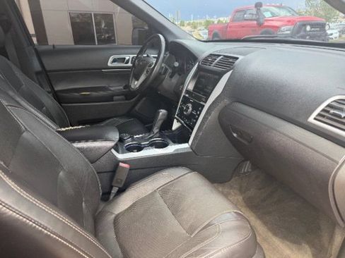 Used 2015 Ford Explorer Sport w/ Equipment Group 401A AWD/4WD image 12