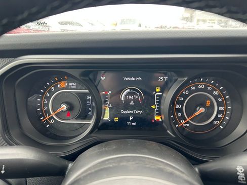 New 2026 Jeep Wrangler Unlimited Rubicon AWD/4WD image 11