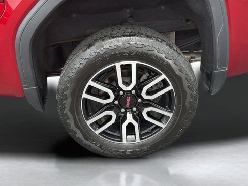 Used 2022 GMC Sierra 1500 AT4 w/ AT4 Premium Package AWD/4WD image 21