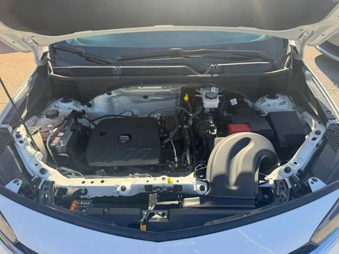 Used 2021 Buick Encore GX Select AWD/4WD image 22