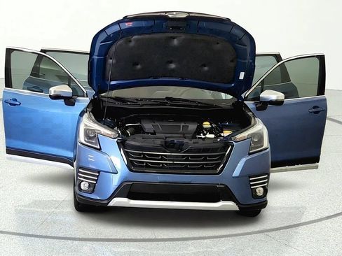 Used 2023 Subaru Forester Touring AWD/4WD image 8