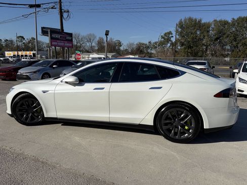 Used 2015 Tesla Model S 85D image 9