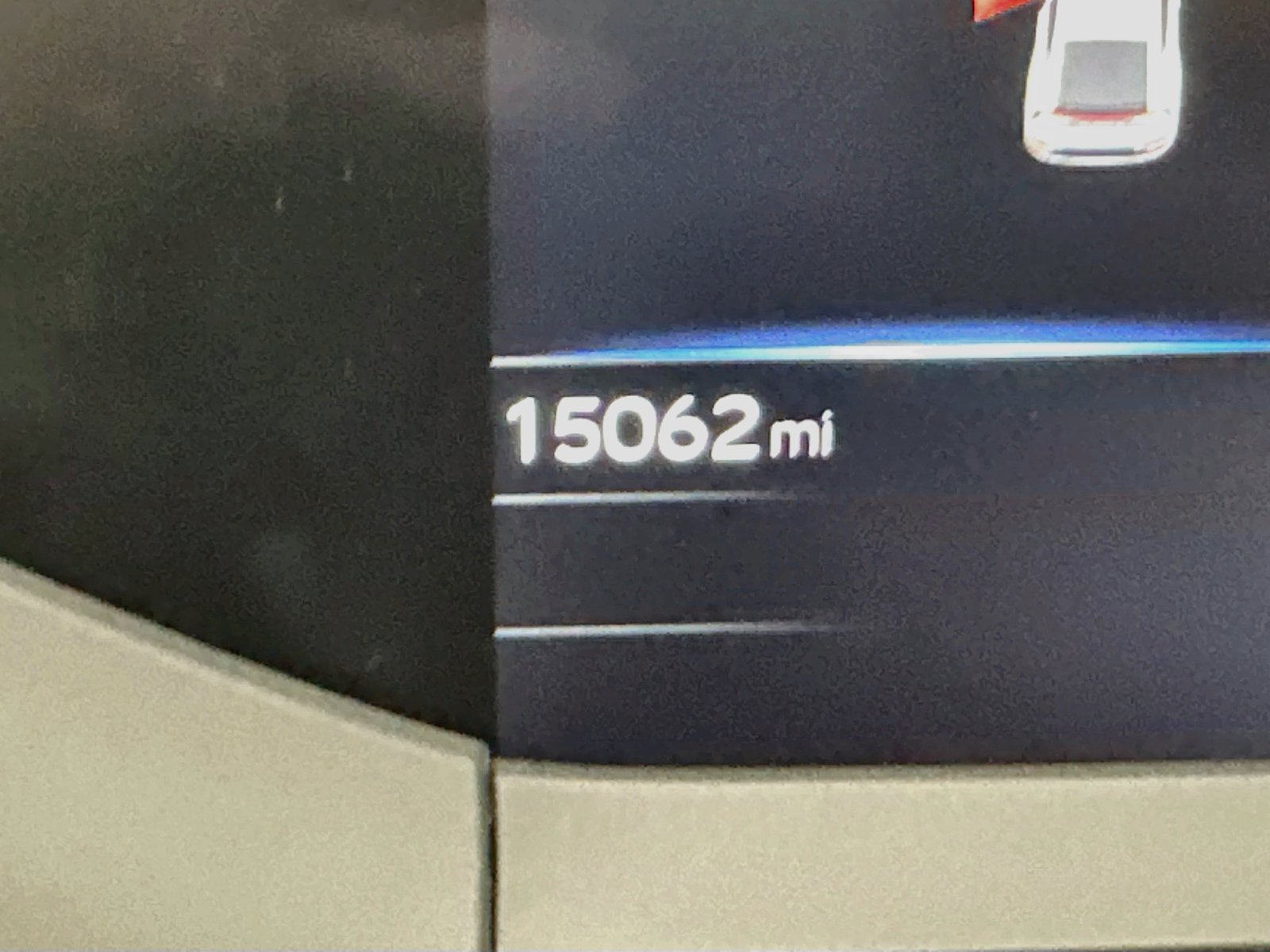 Certified 2025 Toyota Prius LE AWD/4WD image 12