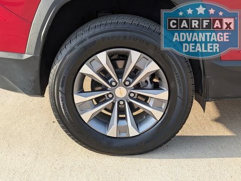 Certified 2025 Chevrolet Equinox LT w/ Convenience Package II FWD image 4