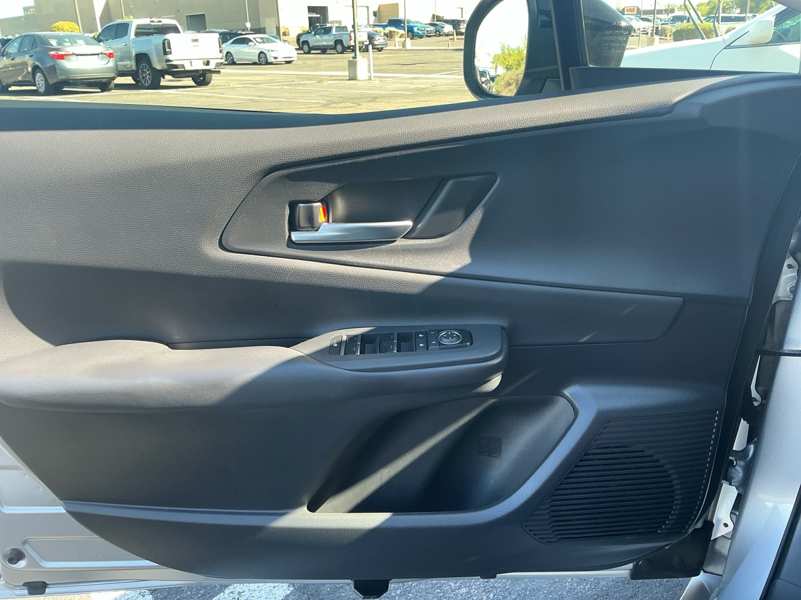 Used 2024 Toyota Prius Prime FWD image 13
