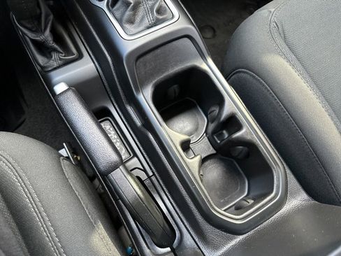 Used 2021 Jeep Wrangler Unlimited Sport image 30