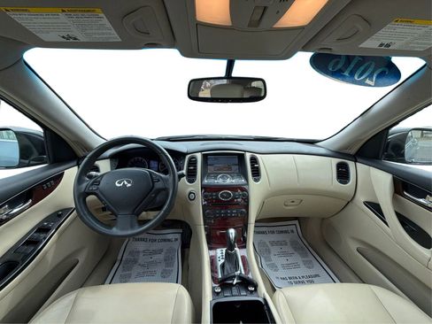 Used 2016 INFINITI QX50 Sport Utility 4D w/ Premium Package image 28