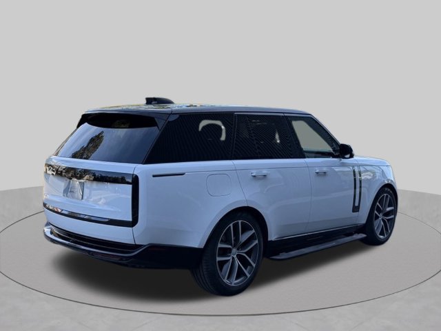 Certified 2024 Land Rover Range Rover Autobiography AWD/4WD image 5