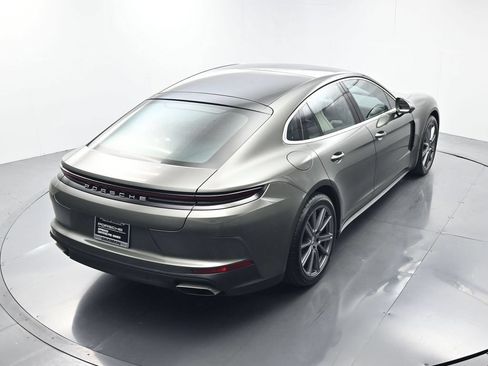 Certified 2026 Porsche Panamera 4 AWD/4WD image 40