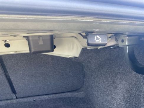 Used 2024 Volkswagen Jetta SE image 20