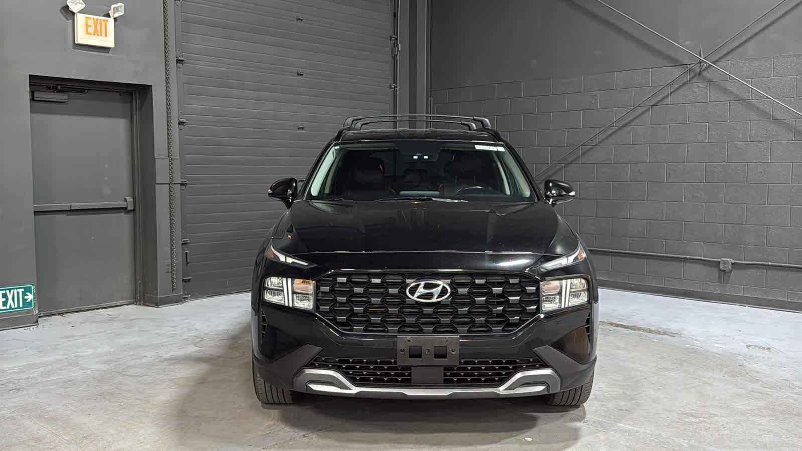 Used 2023 Hyundai Santa Fe XRT AWD/4WD image 2