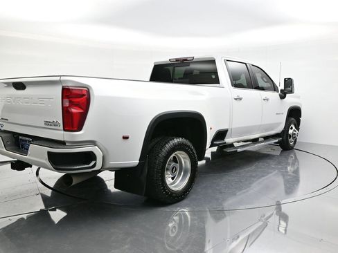 Used 2021 Chevrolet Silverado 3500 High Country image 5