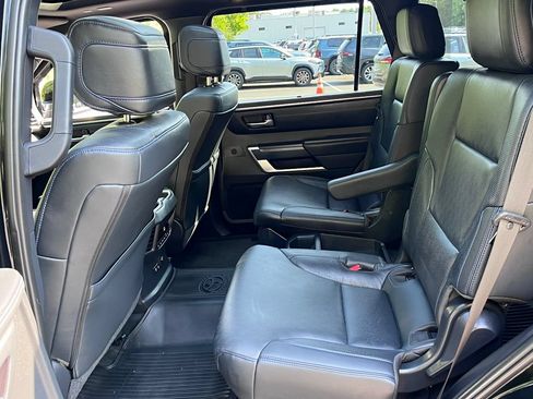 Used 2024 Toyota Sequoia Platinum w/ TRD Off-Road Package AWD/4WD image 22