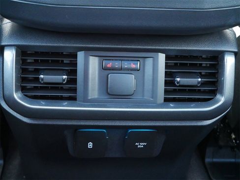 Certified 2023 Ford F150 Lariat w/ Equipment Group 502A High image 16