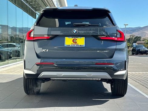 New 2025 BMW X1 xDrive28i w/ Convenience Package image 4
