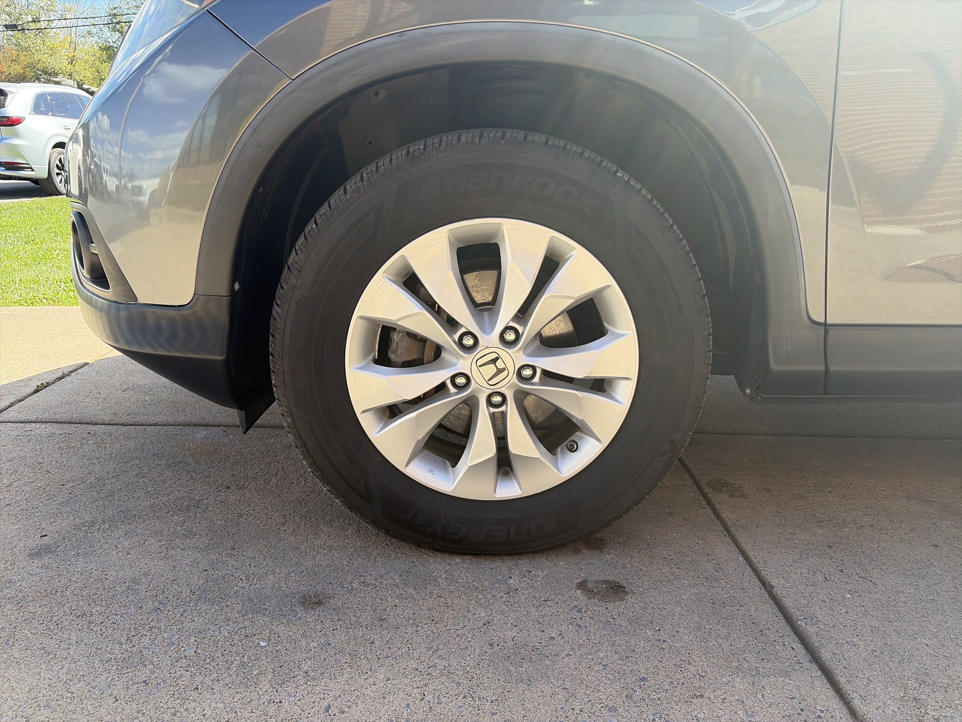 Used 2012 Honda CR-V EX image 11