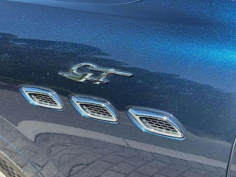 Certified 2023 Maserati Levante GT image 25