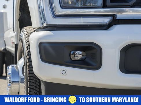 Used 2025 Ford F350 Platinum image 12