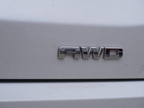 Used 2017 GMC Acadia Denali w/ Technology Package image 20