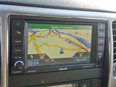 Used 2013 Jeep Grand Cherokee Limited image 18