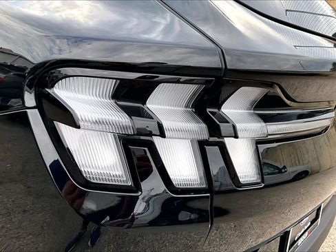 Used 2025 Ford Mustang Mach-E Select image 32