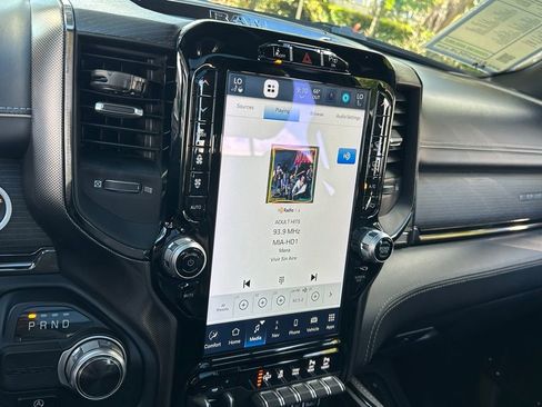 Certified 2022 RAM 1500 Limited image 28