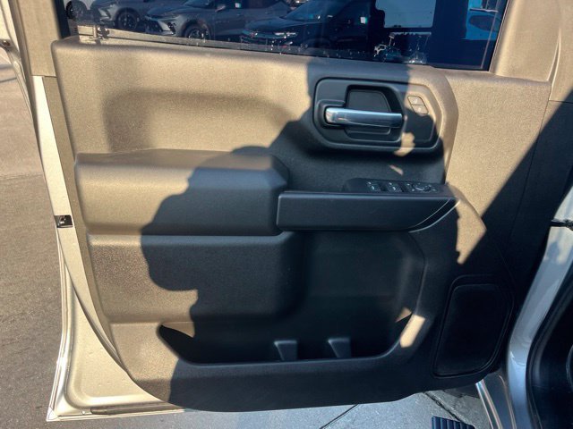 Used 2026 Chevrolet Silverado 2500 Custom w/ Custom Value Package AWD/4WD image 11
