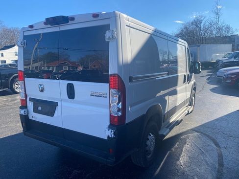 Used 2023 RAM ProMaster 2500 image 4