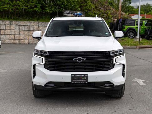 Used 2024 Chevrolet Tahoe RST w/ Luxury Package AWD/4WD image 2