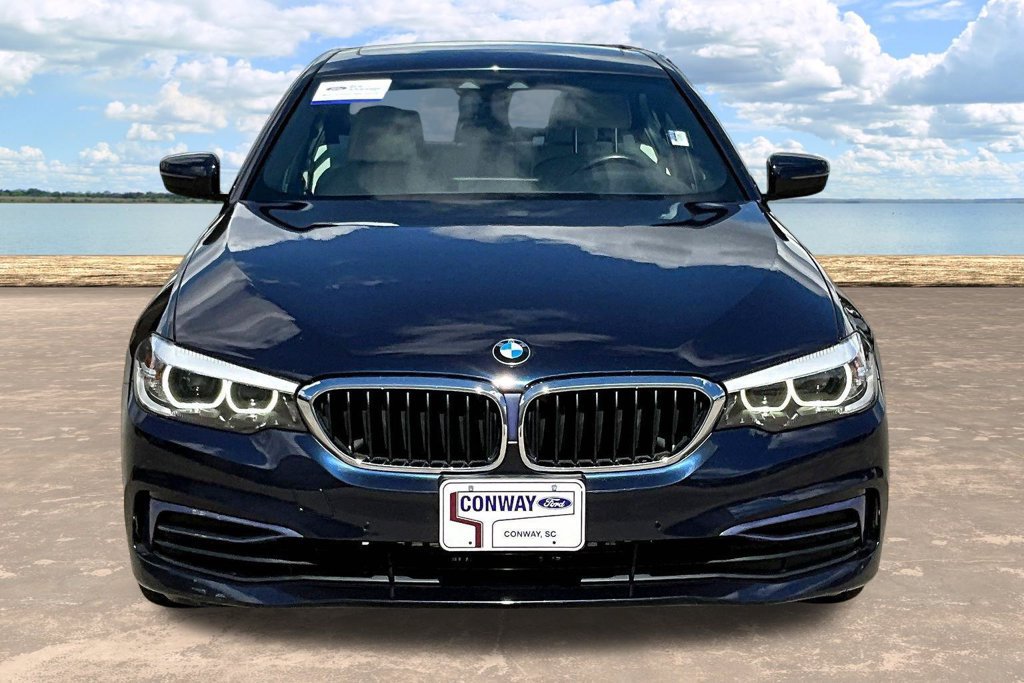 Used 2019 BMW 540i xDrive w/ Convenience Package AWD/4WD image 2