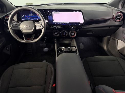 Used 2024 Chevrolet Blazer EV RS AWD/4WD image 12
