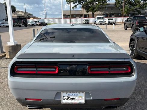 Used 2022 Dodge Challenger R/T w/ Performance Handling Group RWD image 5