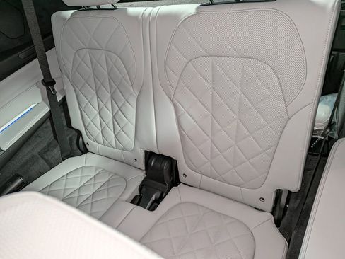 New 2026 BMW X7 xDrive40i AWD/4WD image 41