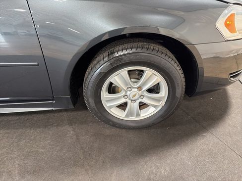 Used 2014 Chevrolet Impala Limited LS FWD image 30