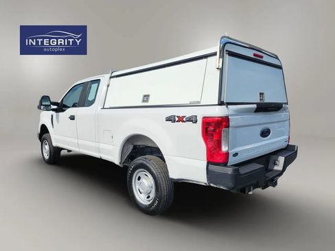 Used 2019 Ford F250 XL AWD/4WD image 3