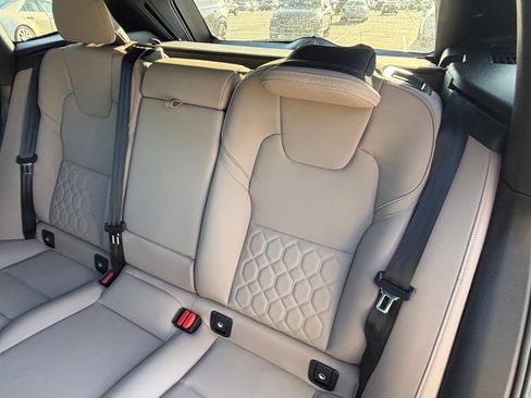 New 2027 Volvo XC60 B5 Core AWD/4WD image 23