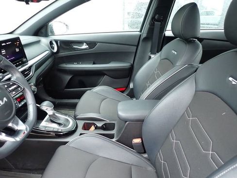 Certified 2023 Kia Forte GT-Line w/ GT-Line Premium Package image 8