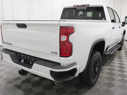 Used 2021 Chevrolet Silverado 2500 LTZ w/ LTZ Plus Package AWD/4WD image 27