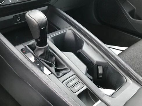 Used 2024 Honda Accord EX image 10