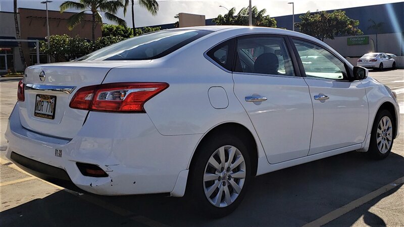 Used 2017 Nissan Sentra S FWD image 6