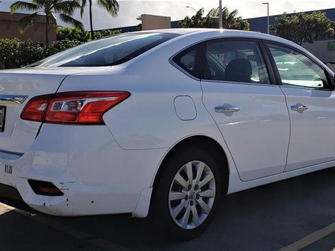 Used 2017 Nissan Sentra S FWD image 6