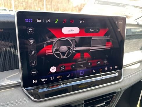 New 2026 Volkswagen Tiguan SE AWD/4WD image 22