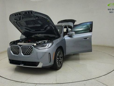 Used 2025 BMW X3 xDrive30i w/ Premium Package AWD/4WD image 72