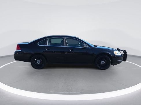 Used 2016 Chevrolet Impala Police FWD image 2