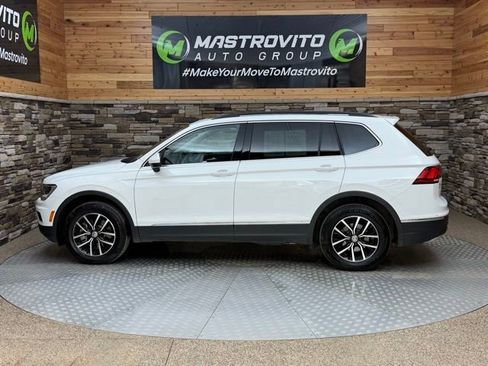 Used 2021 Volkswagen Tiguan SE w/ Panoramic Sunroof Package AWD/4WD image 6