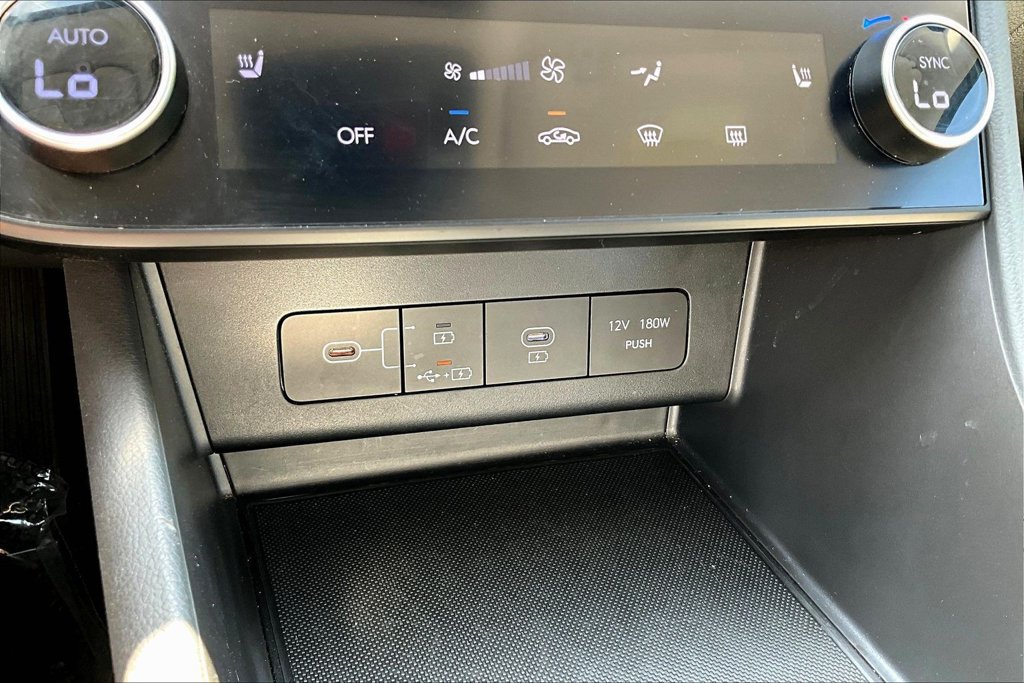 Used 2025 Hyundai Sonata SEL FWD image 17