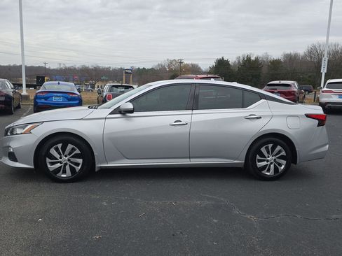 Used 2020 Nissan Altima 2.5 S image 8