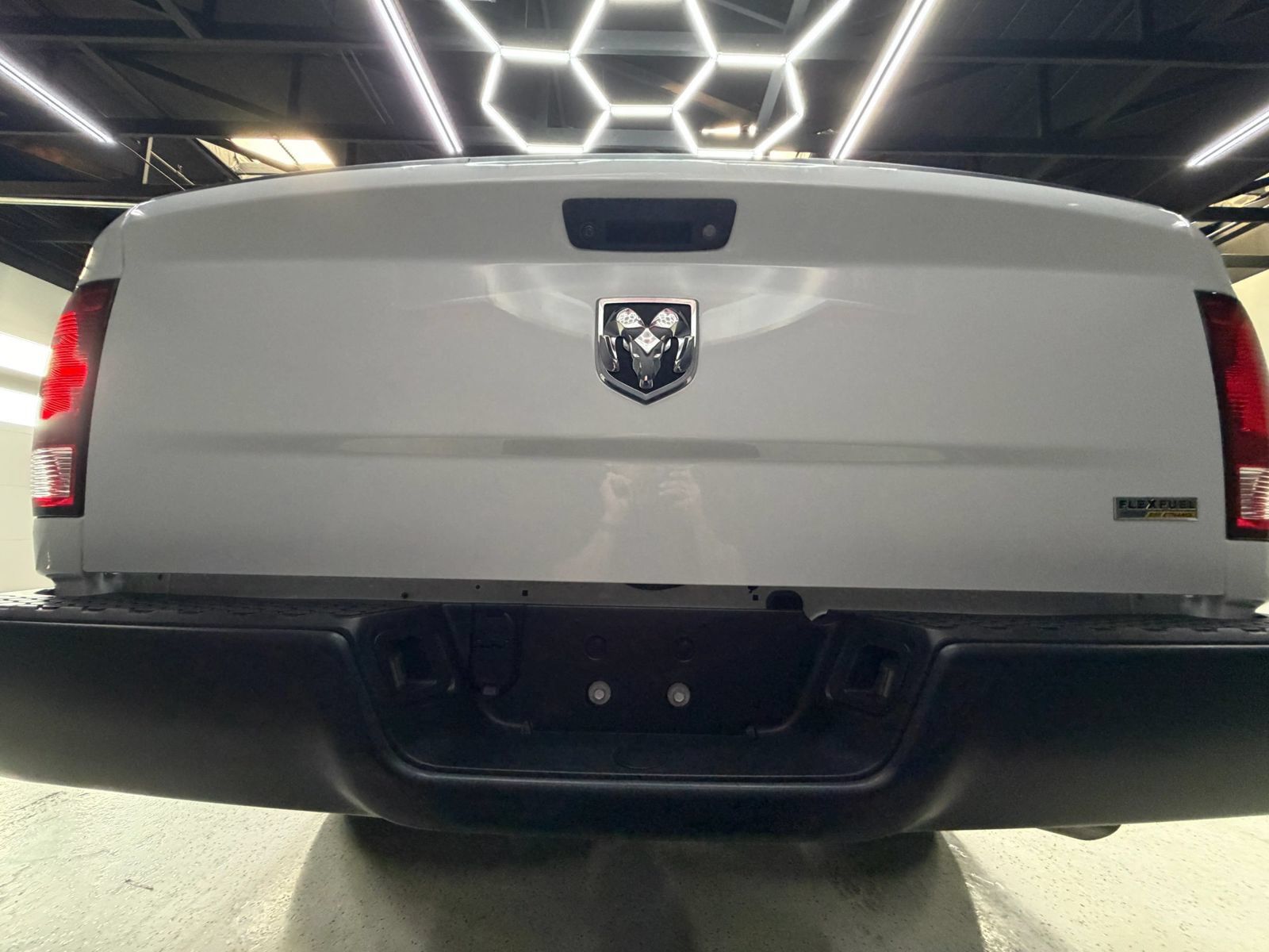 Used 2018 RAM 1500 Express RWD image 13