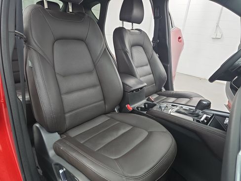Used 2023 MAZDA CX-5 Signature image 10