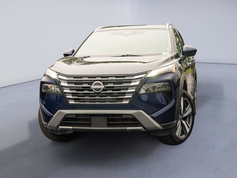 Used 2026 Nissan Rogue SL AWD/4WD image 1